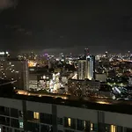 Aparthotel Base *
