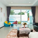 Cityhouse-Oscar,Pool Villa 4Bedrooms-Jacuzzi-Walking Street 10Min