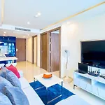 Grand Avenue By Tech Apartment Pattaya