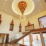 Eastern Grand Palace 4*