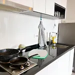 Apartment Base Huge 2bed King&queen With Infinity Pool & Free Netflix! *