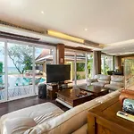 Gala Beachfront * Pattaya