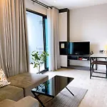 Apartment The Base 2bed King&queen With Infinity Pool Pattaya