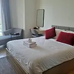 Edge Near Walking Street อพาร์ทเม้น Pattaya