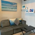 Base Aparthotel *