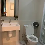 Base Aparthotel