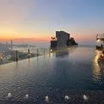 Base 2bed King&queen With Infinity Pool & Free Netflix! *
