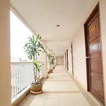 Diamond Place 3*