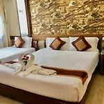 Boutique Paradise Hotel