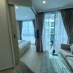 芭堤雅奥林巴斯公寓 4