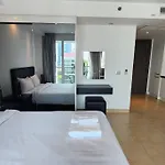 Centara Avenue Residences City ​​View Room B6