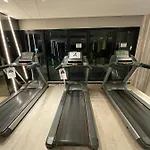 อพาร์ทเม้น Location With Swimming Pool, Gym, Sauna, Washing Mashine, Fast Internet In Of *