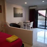Buget Appartment Soi 5