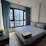 The Base * Pattaya