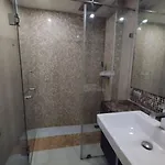 2 Bedrooms Near