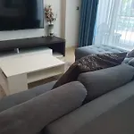 อพาร์ทเม้น Centara Avenue 2 Bedrooms Pool View Pattaya