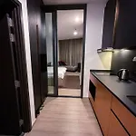 Edge Seaside Luxury Stylish Steps Away From * Pattaya
