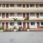 Ekaluk Place Inn Hotel 4*
