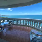 อพาร์ทเม้น Sky Sea View