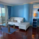 อพาร์ทเม้น Sky Sea View Pattaya