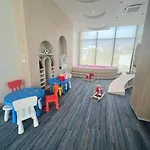 อพาร์ทเม้น Luxury With Sea View. *