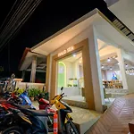 Halo Sea Koh Larn Hotel 3*