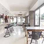 21 Hotel