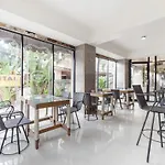 Hotel 21