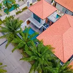 Hollywood Luxury Poolvilla Walking Street 4 Bedrooms วิลล่า