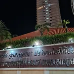 อพาร์ทเม้น Walking Street Side View Talay 6 Pattaya