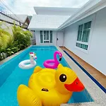 Aqua - Pool - Kitchen - Bbq - Smart Tv Hotel Pattaya