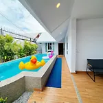 Aqua - Pool - Kitchen - Bbq - Smart Tv
