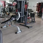 Grand Avenue Condo Soi Boaukow