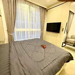 Olympus Garden By Saowanee Apartment *