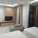 โรงแรม Deco North