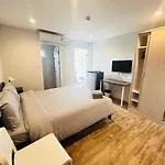Aree House Poshtel Pattaya