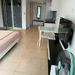 Centara Avenue Residences 1 Bedroom Center Near Walking Street * Pattaya