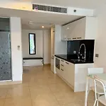 Centara Avenue Residences 1 Bedroom Center Near Walking Street Pattaya