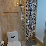 Grand Avenue - Luxury - 2 Bedroom 2 Baths - Pool-view อพาร์ทเม้น Pattaya