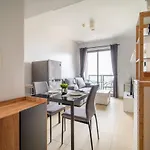 Unixx By Chris Apartment Pattaya