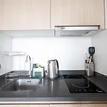 Unixx By Chris Apartment
