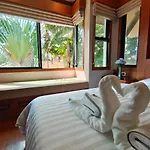 Baan Natcha