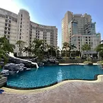The Cliff 1 Bed By Thaiminatorpattaya *