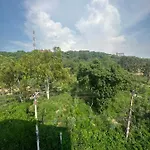 Prautamnak Grand Apartments