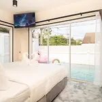 Mohana Pool 4 Bedrooms Near Walking Street * Pattaya