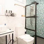 Mohana Pool 4 Bedrooms Near Walking Street * Pattaya