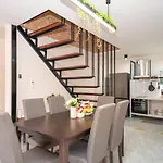 Mohana Pool 4 Bedrooms Near Walking Street Villa Pattaya