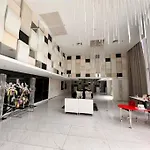 Memorable 1 Bed In Vision Condo