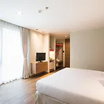 Sunshine Hip โรงแรม Pattaya