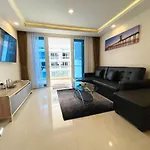Large 2 Bedroom Condo, Grand Avenue,